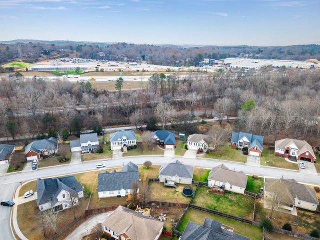 7999 Squirrel Wood Court, Ooltewah, TN 37363