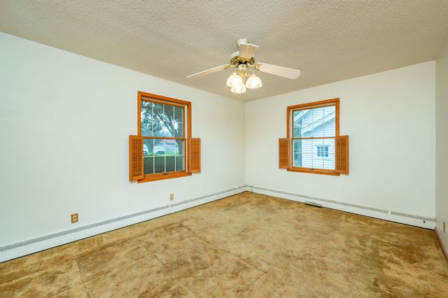 601 15th Street, Dallas Center, IA 50063