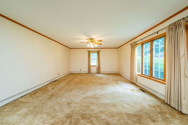 601 15th Street, Dallas Center, IA 50063