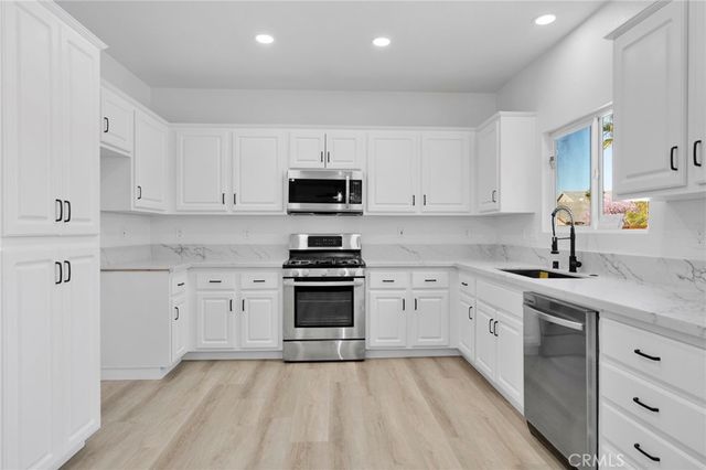 13970 Doria, Victorville, CA 92394