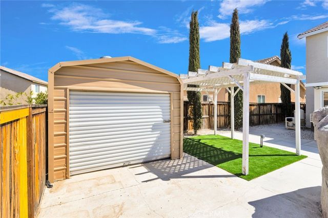 13970 Doria, Victorville, CA 92394