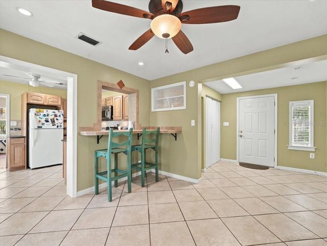 5054 4TH AVENUE S, St Petersburg, FL 33707