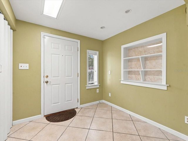 5054 4TH AVENUE S, St Petersburg, FL 33707