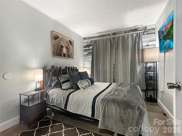 101 Sugar Ski Drive, Sugar Mountain, NC 28604