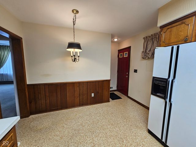 2428 Main Street, Elwood, IN 46036