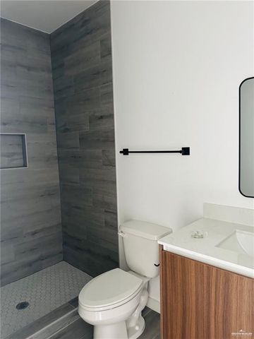 2613 Mockingbird Road D, Weslaco, TX 78596