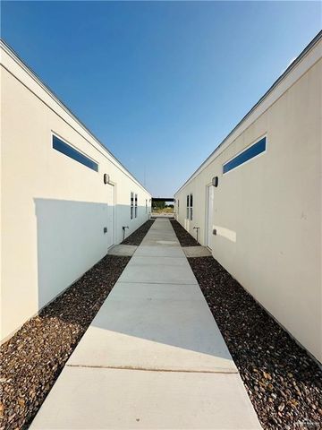 2613 Mockingbird Road D, Weslaco, TX 78596