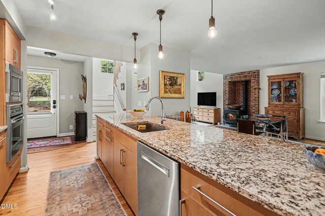604 Bolin Creek Drive, Carrboro, NC 27510