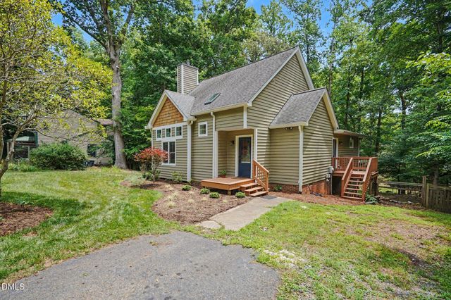 604 Bolin Creek Drive, Carrboro, NC 27510