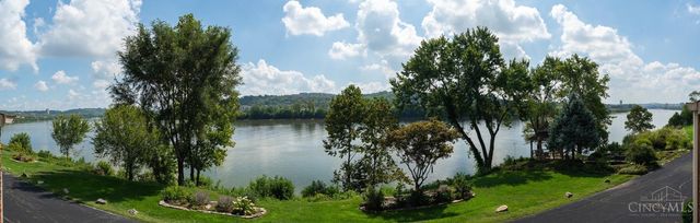 2207 Riverside Drive, Cincinnati, OH 45202