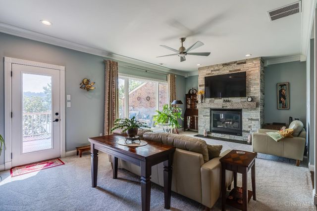 2207 Riverside Drive, Cincinnati, OH 45202