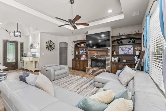10911 Maddys Court, Montgomery, TX 77316