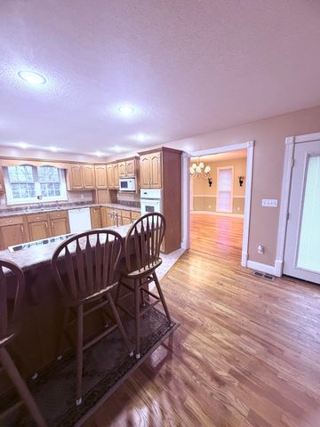 90 Howington Lane, Corbin, KY 40701