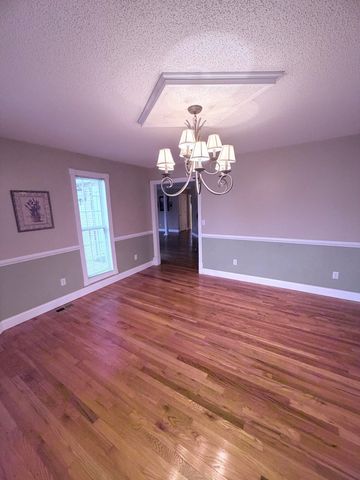 90 Howington Lane, Corbin, KY 40701