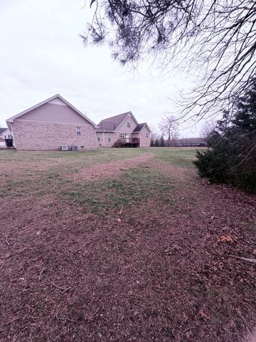 90 Howington Lane, Corbin, KY 40701