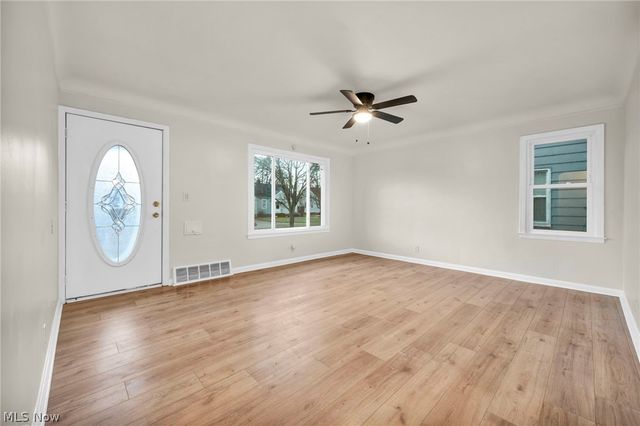 20801 Morris Avenue, Euclid, OH 44123