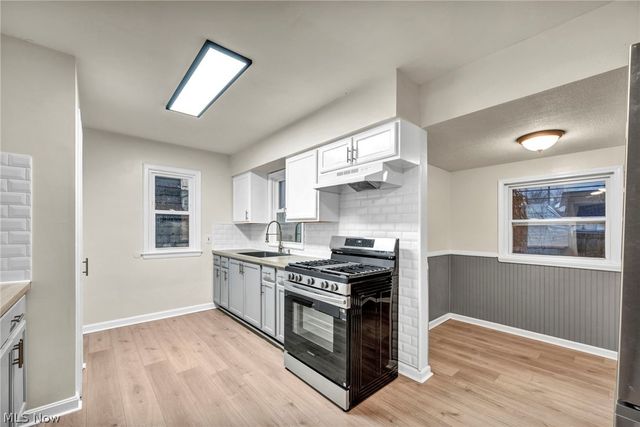 20801 Morris Avenue, Euclid, OH 44123