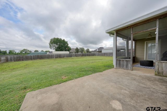 19984 Cr 452, Lindale, TX 75771