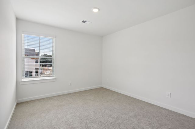 7142 Cedarcrest Ln, Fairview, TN 37062