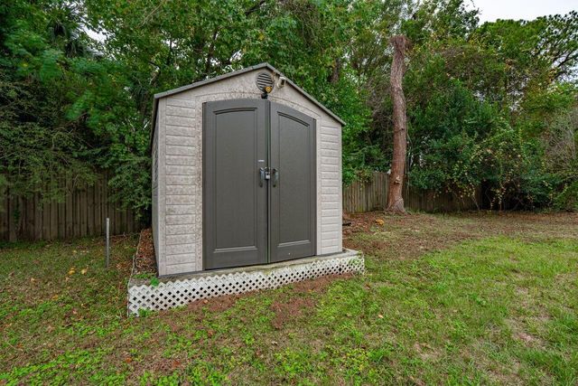 228 NW Watson Drive, Fort Walton Beach, FL 32548