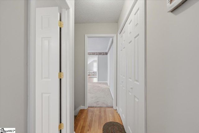 402 Latrobe Drive, Simpsonville, SC 29681