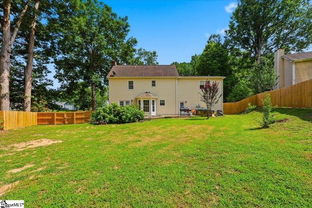 402 Latrobe Drive, Simpsonville, SC 29681