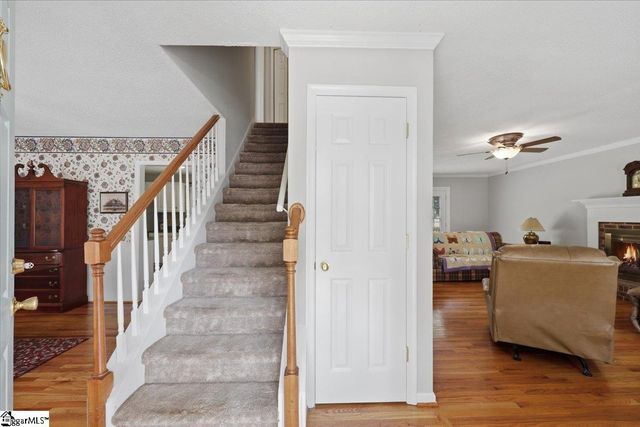 402 Latrobe Drive, Simpsonville, SC 29681