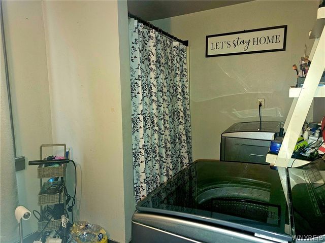 209 West Ferry S, Buffalo, NY 14213