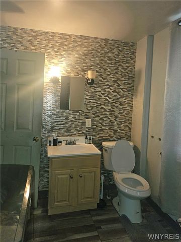 209 West Ferry S, Buffalo, NY 14213