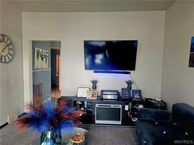 209 West Ferry S, Buffalo, NY 14213