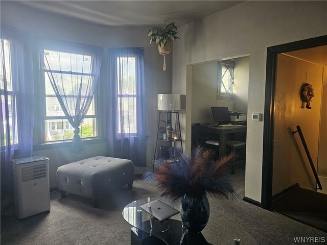 209 West Ferry S, Buffalo, NY 14213