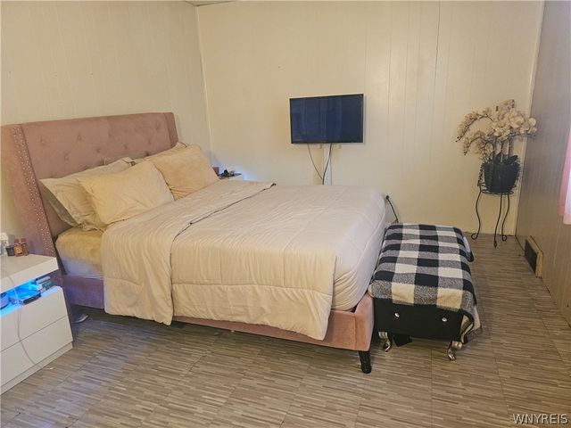 209 West Ferry S, Buffalo, NY 14213