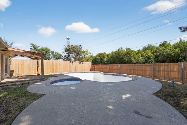 1609 Bette Drive, Mesquite, TX 75149