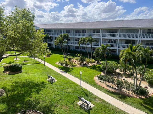 5208 NE 24th Terrace 124, Fort Lauderdale, FL 33308