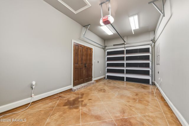 401 Torrenova Circle, Lafayette, LA 70508