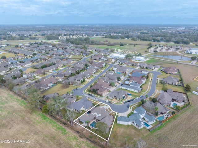 401 Torrenova Circle, Lafayette, LA 70508