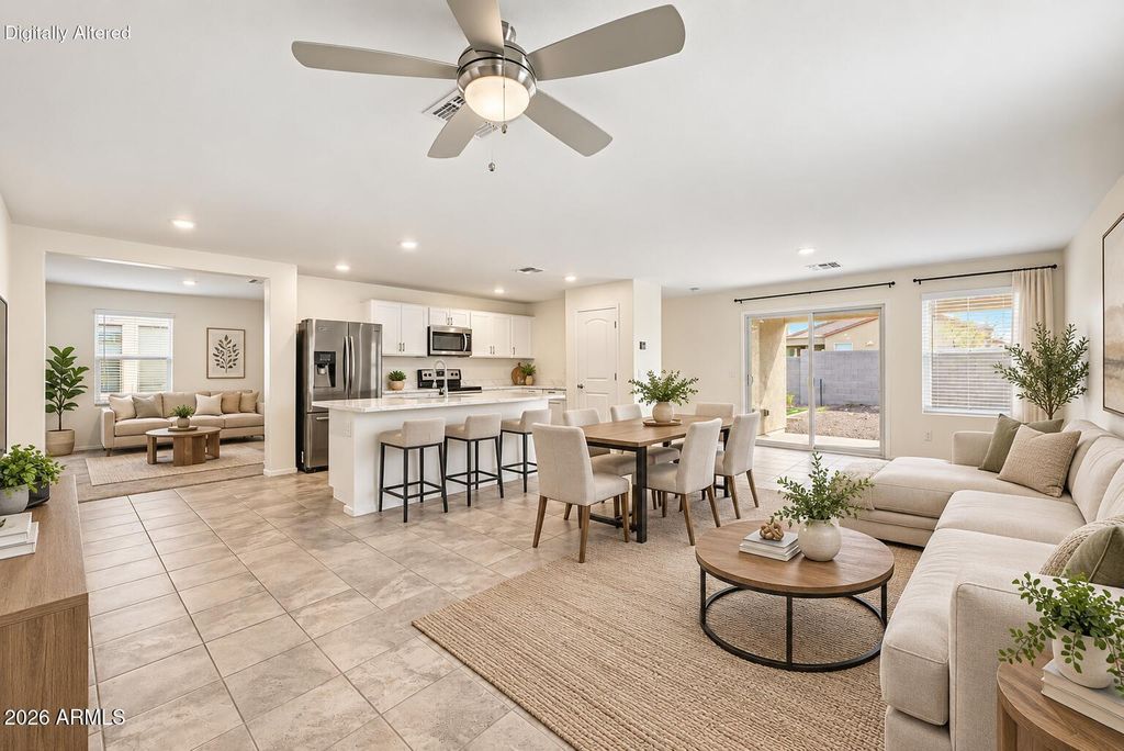 12645 W PALMAIRE Avenue, Glendale, AZ 85307 — photo 5