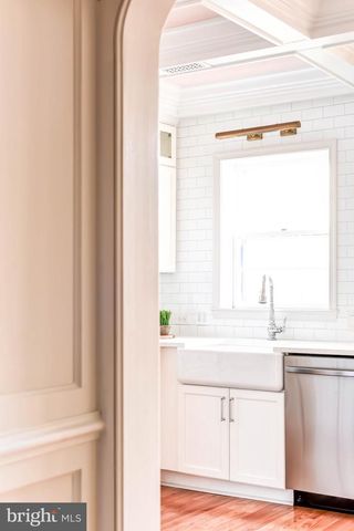 129 E ST SE, Washington, DC 20003