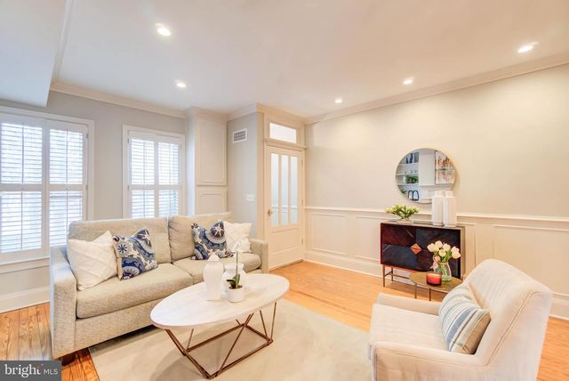 129 E ST SE, Washington, DC 20003