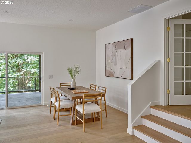 50 SPINOSA, Lake Oswego, OR 97035
