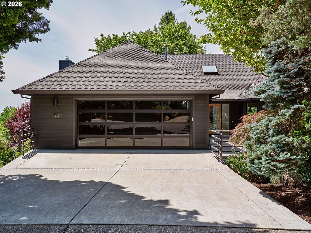 50 SPINOSA, Lake Oswego, OR 97035