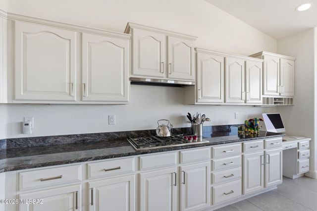 62247 E Sand Crest Drive, Tucson, AZ 85739