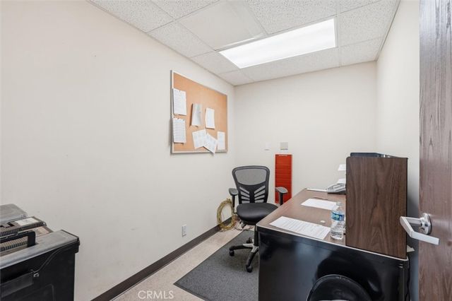 331 E Carson, Long Beach, CA 90807