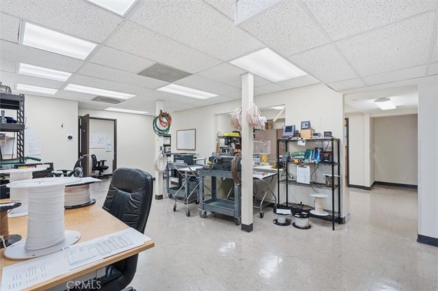 331 E Carson, Long Beach, CA 90807