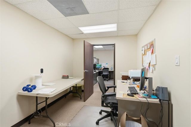 331 E Carson, Long Beach, CA 90807