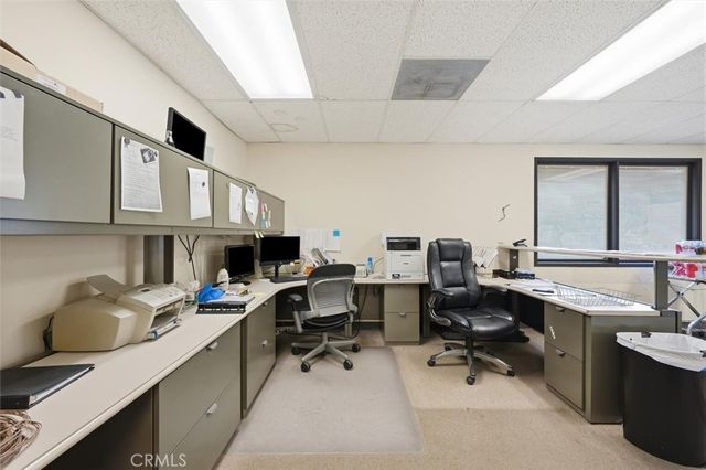 331 E Carson, Long Beach, CA 90807