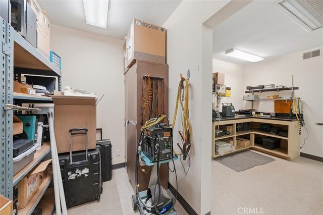 331 E Carson, Long Beach, CA 90807