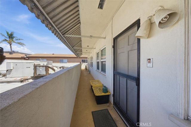 331 E Carson, Long Beach, CA 90807