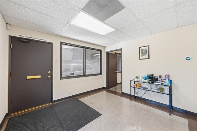331 E Carson, Long Beach, CA 90807