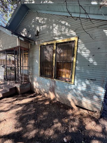 3827 Frank Street, Dallas, TX 75210